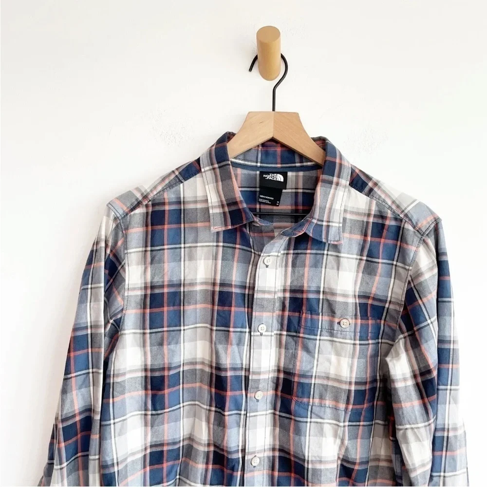 The North Face Men's Plaid Button Up Casual Shirt Blue Gray Medium